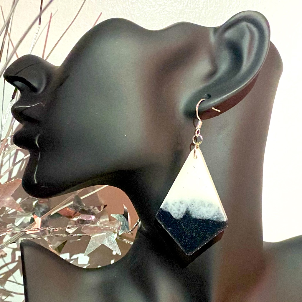 Sjb Handmade Black White Dangling Resin Earrings Silver Fish Hook Rubber Back